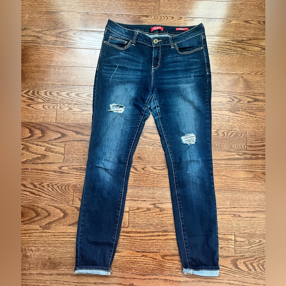 GUESS MEDIUM RISE SKINNY JEANS SIZE 12